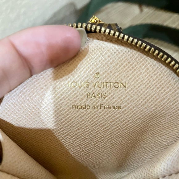 ❌SOLD❌ Authentic Like New Louis Vuitton Multi Pochette Accessories Army Green - Picture 11 of 16